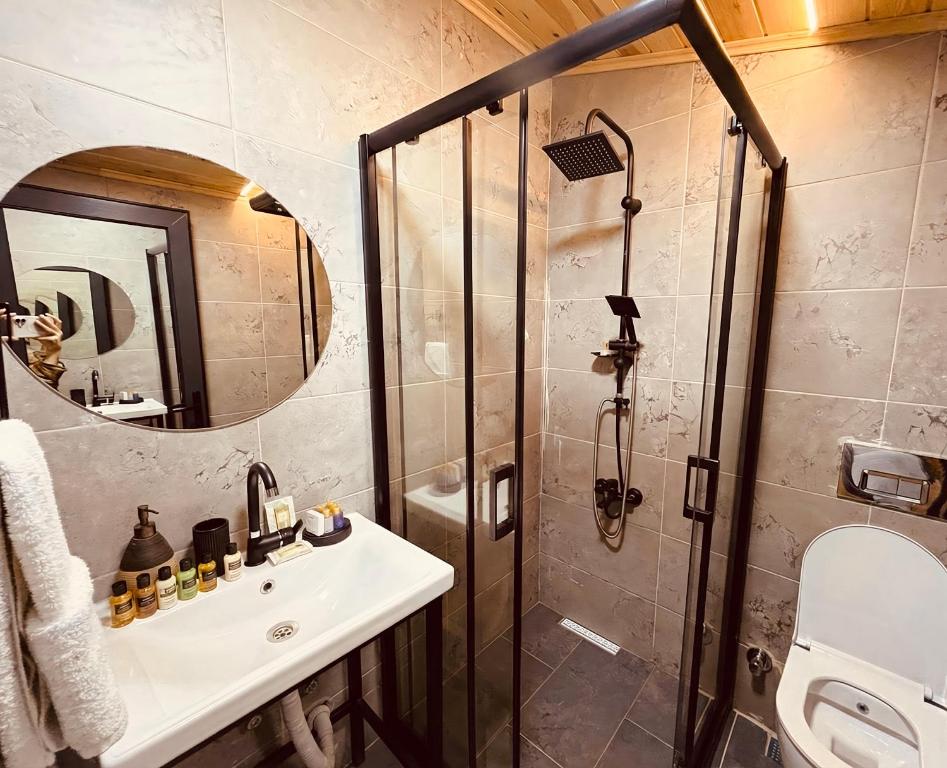 Superior Bungalow banyo ve duş alanı